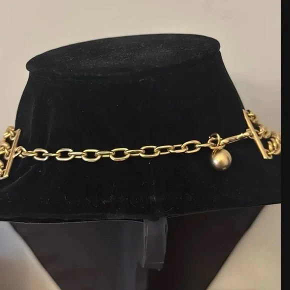 Triple Layer Erwin Pearl Gold Statement Necklace - Picture 4 of 5